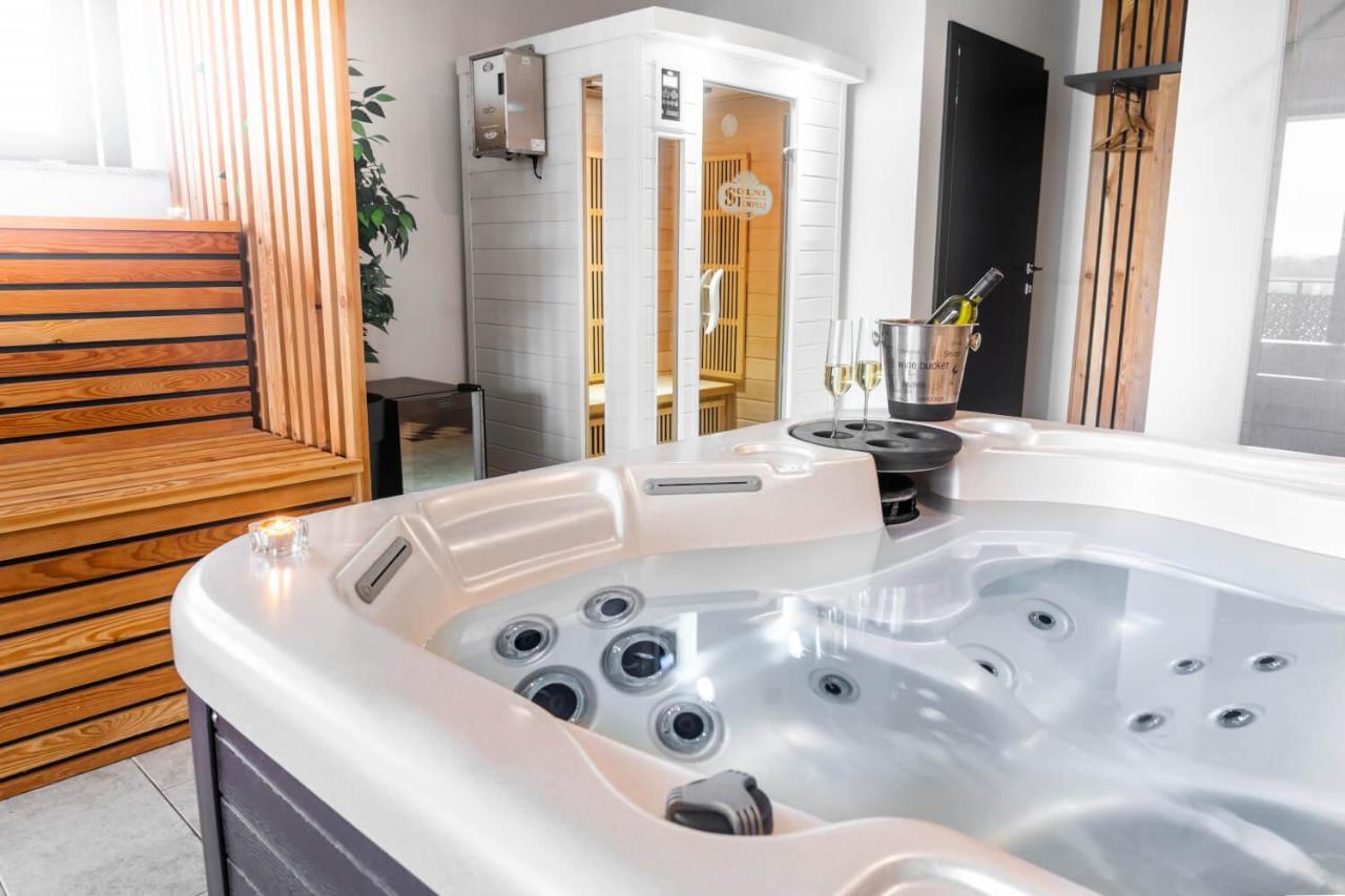Apartments Sunrise Banovci Zewnętrze zdjęcie