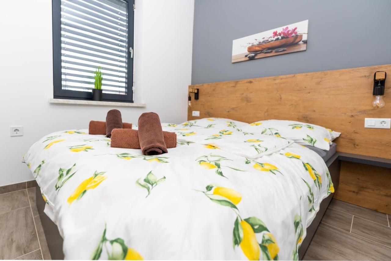 Apartments Sunrise Banovci Zewnętrze zdjęcie