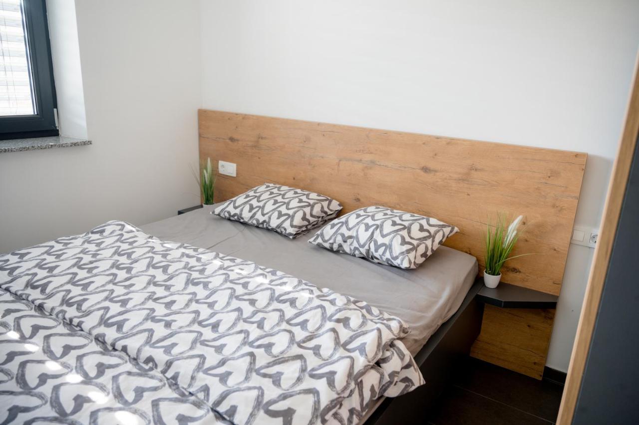 Apartments Sunrise Banovci Zewnętrze zdjęcie