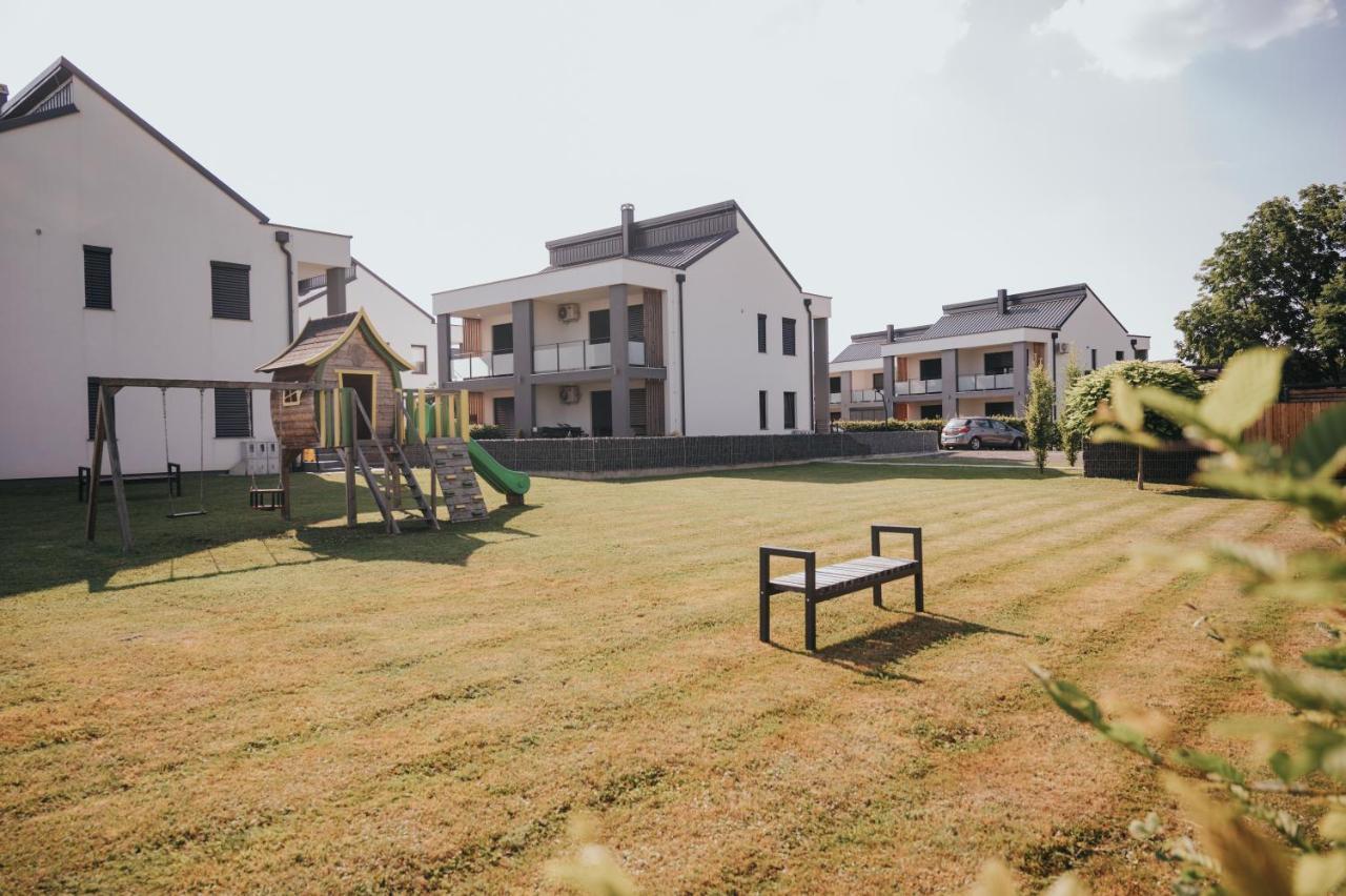 Apartments Sunrise Banovci Zewnętrze zdjęcie